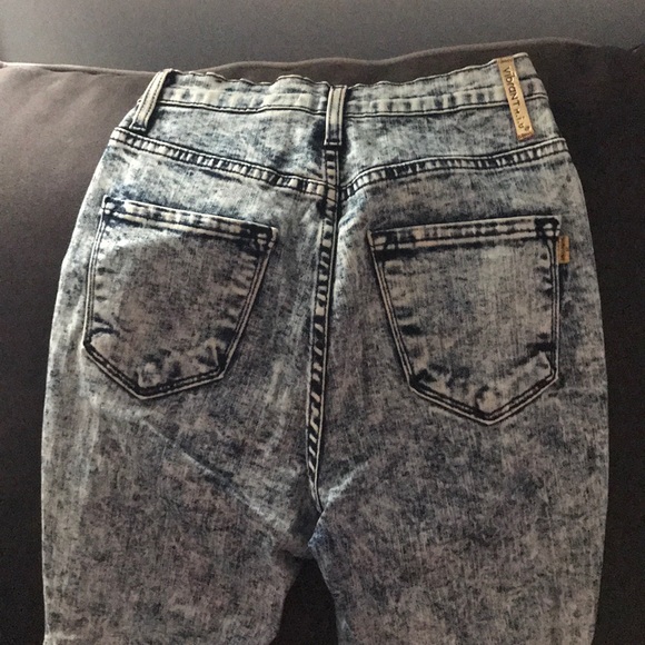 High waist washed denim jeans - Picture 3 of 3